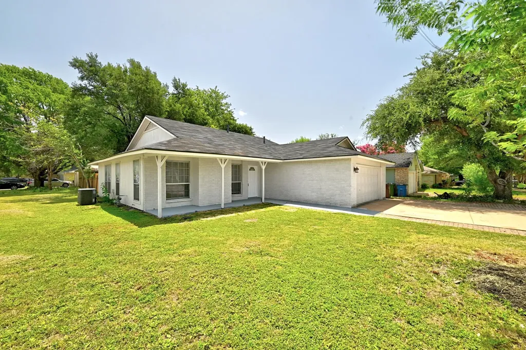 1411 Bellmar Drive Round Rock TX 78664
