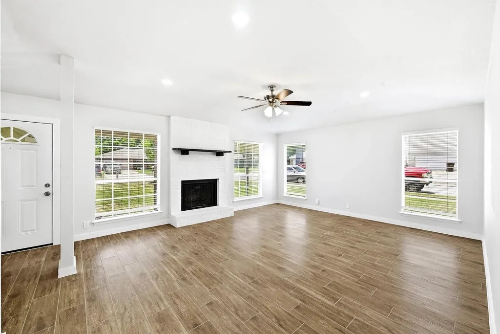 1411 Bellmar Drive Round Rock TX 78664