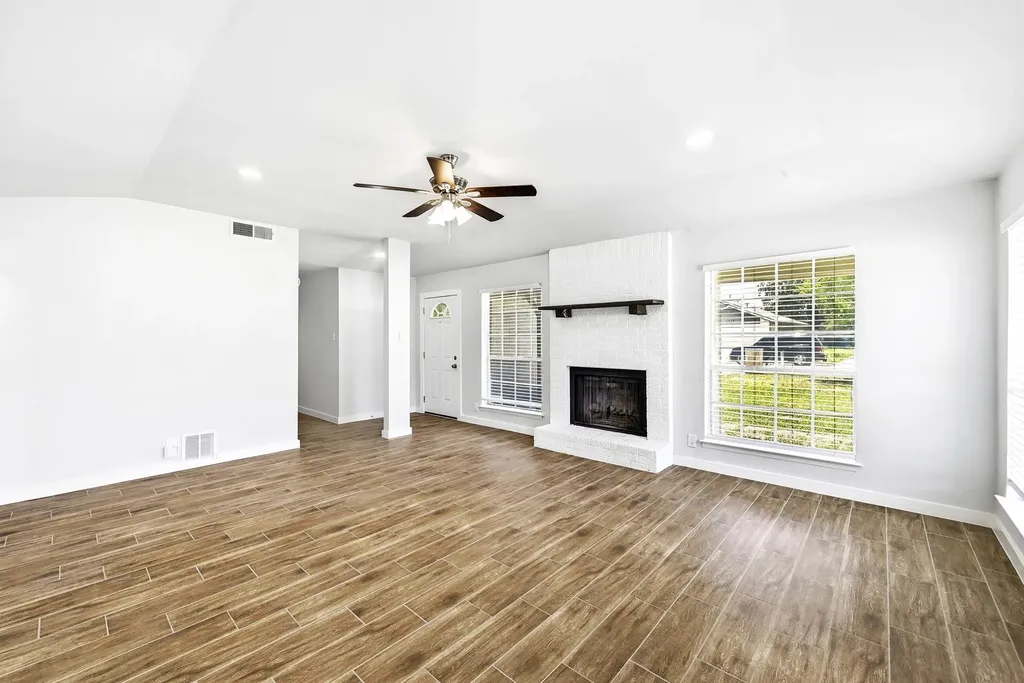 1411 Bellmar Drive Round Rock TX 78664