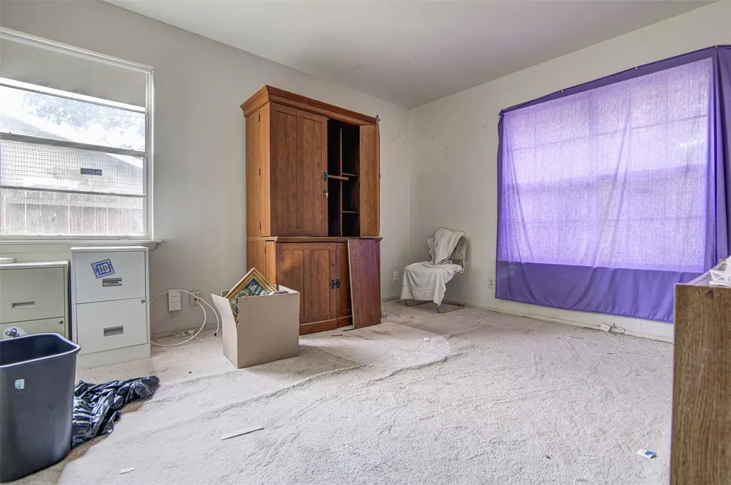 6704 Isabelle Drive Austin TX 78752