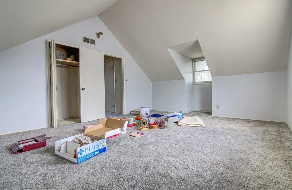6704 Isabelle Drive Austin TX 78752