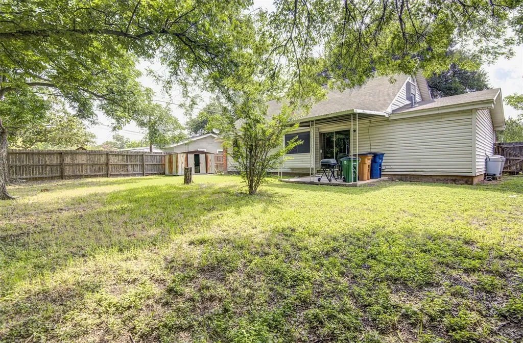 6704 Isabelle Drive Austin TX 78752