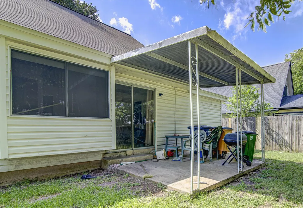 6704 Isabelle Drive Austin TX 78752