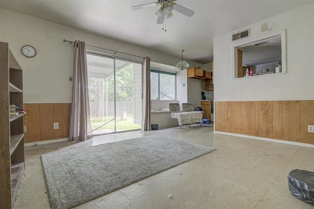 6704 Isabelle Drive Austin TX 78752