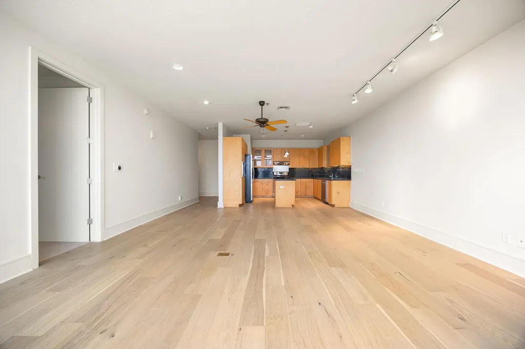 555 E 5th Street Austin TX 78701