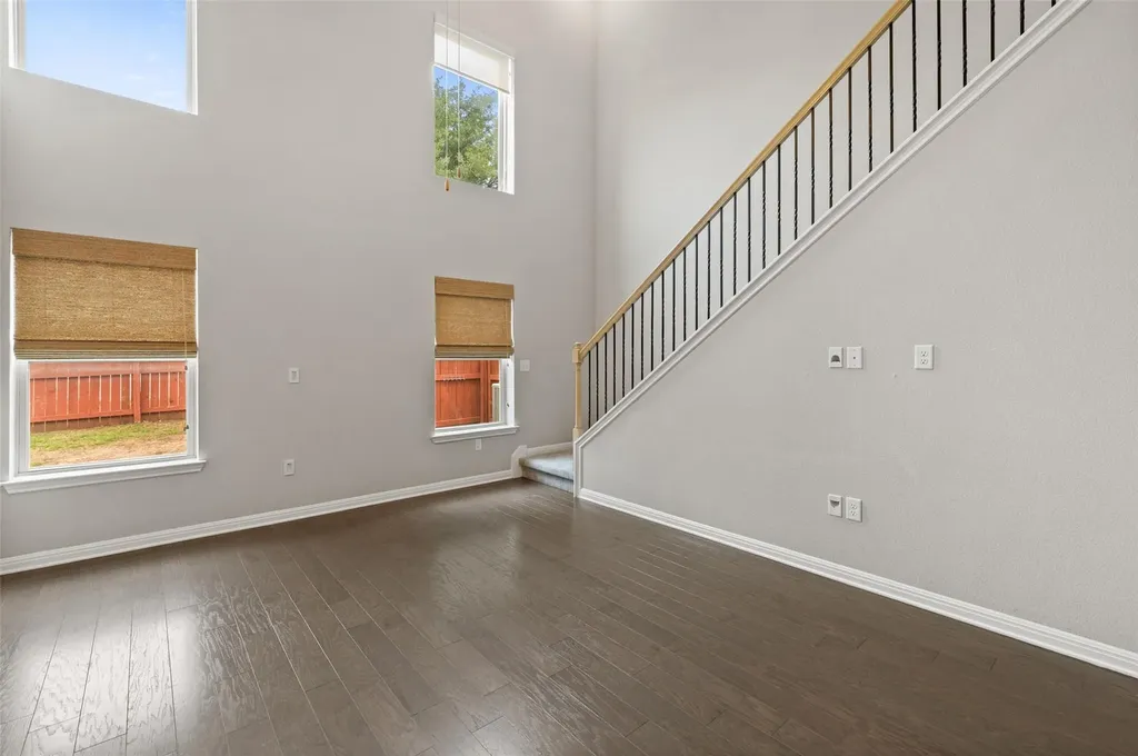 1615 Airedale Road Austin TX 78748