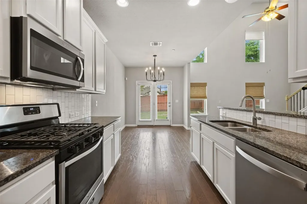 1615 Airedale Road Austin TX 78748