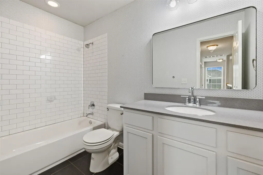 1615 Airedale Road Austin TX 78748
