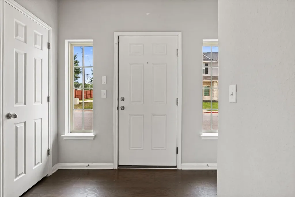 1615 Airedale Road Austin TX 78748