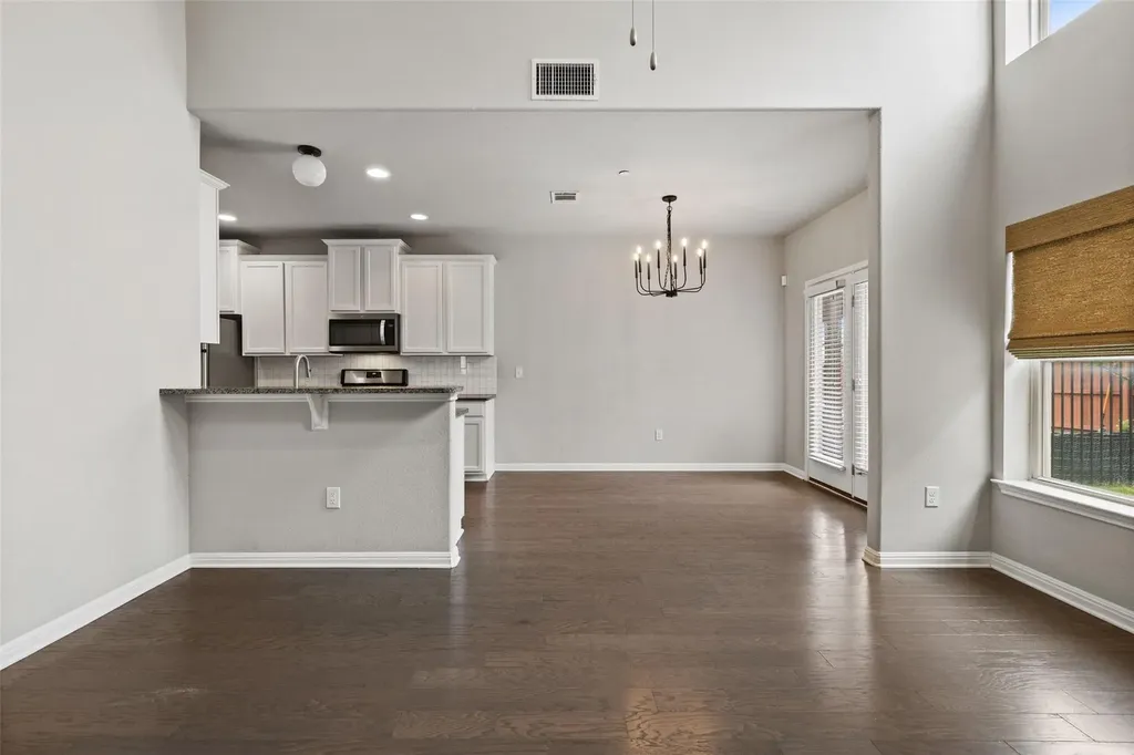 1615 Airedale Road Austin TX 78748