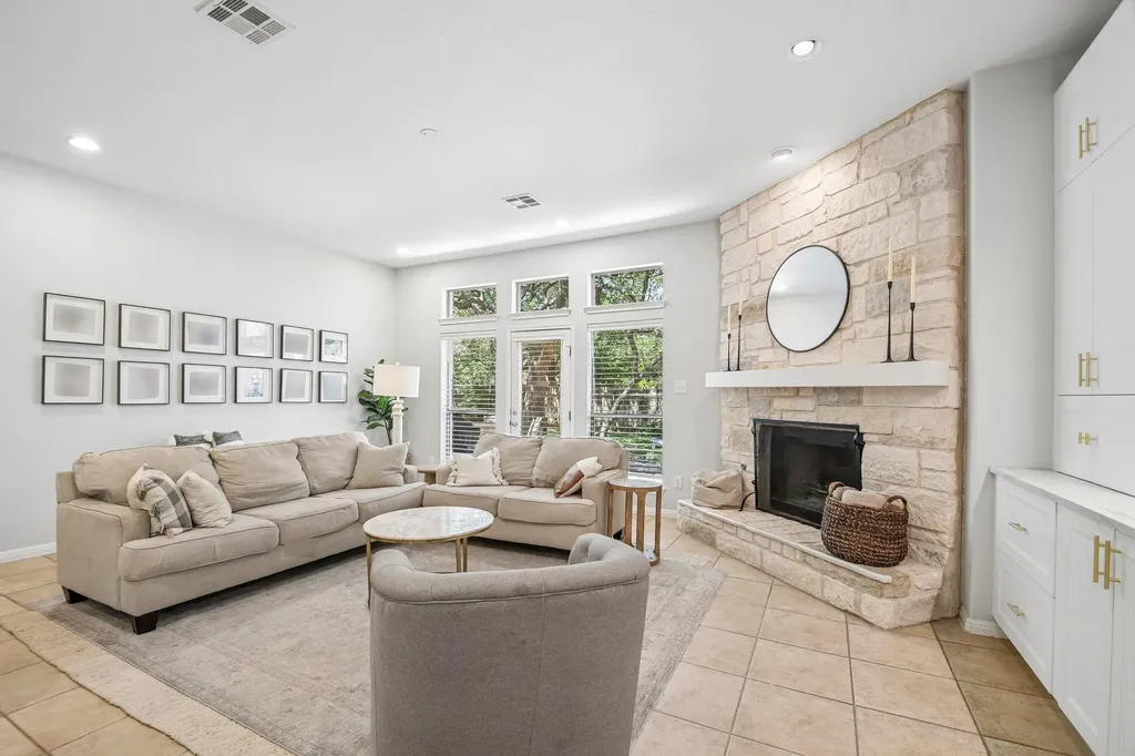 8008 Ladera Verde Drive Austin TX 78739