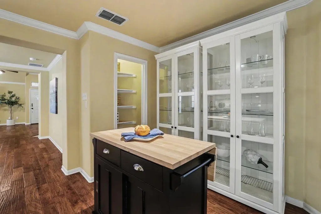 1710 Gaylord Drive Austin TX 78728