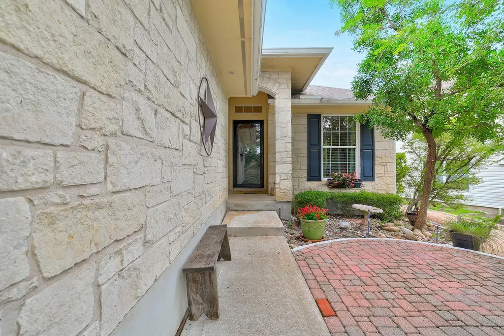 1710 Gaylord Drive Austin TX 78728