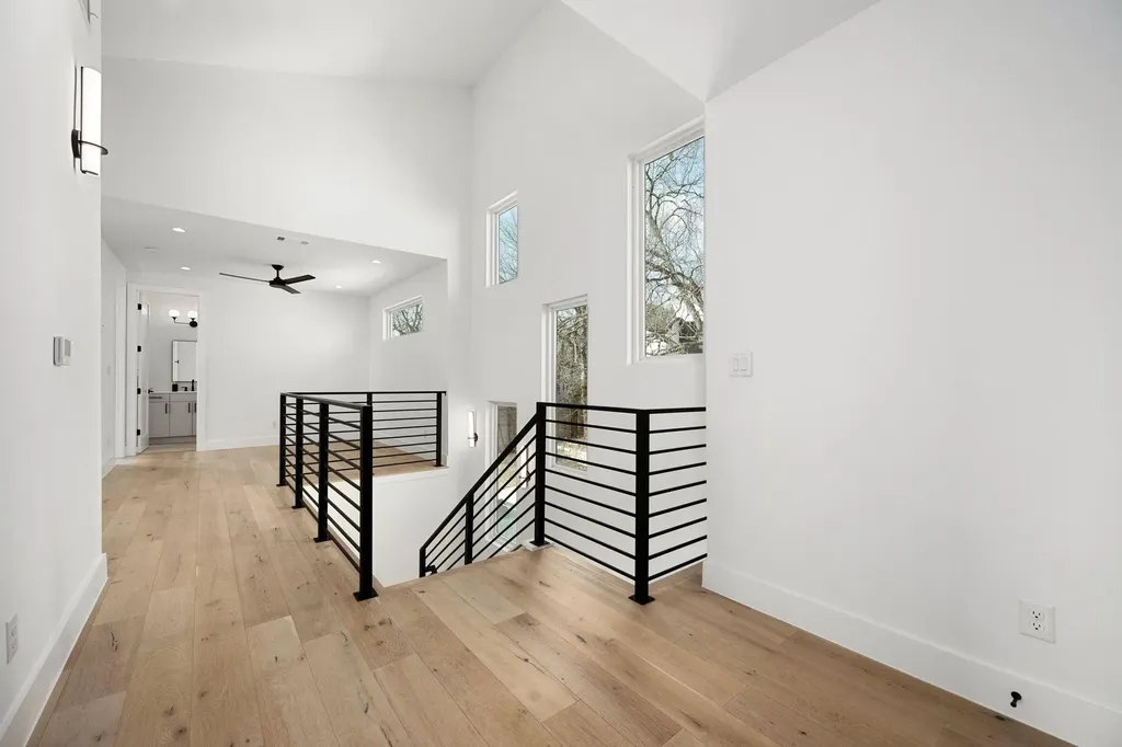 1119 Fairmount Avenue Austin TX 78704