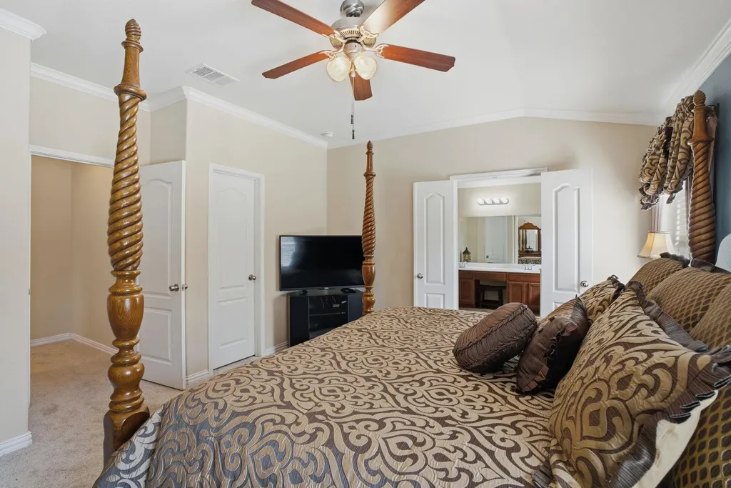2024 Pecan Valley Drive Leander TX 78641