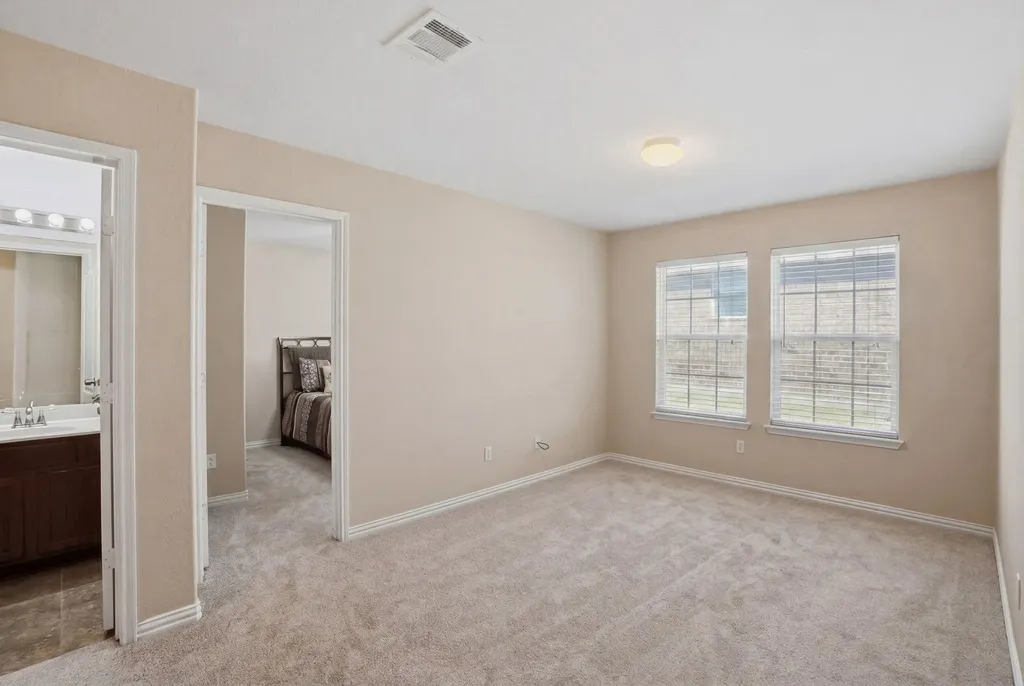 2024 Pecan Valley Drive Leander TX 78641