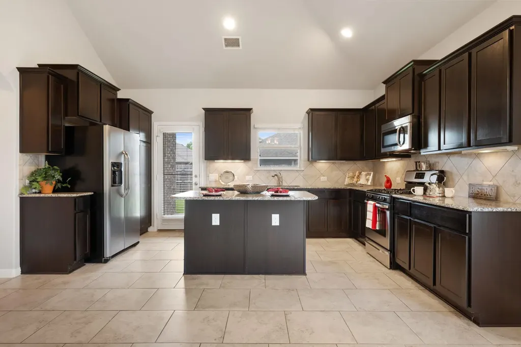 501 Buttermilk Lane Leander TX 78641