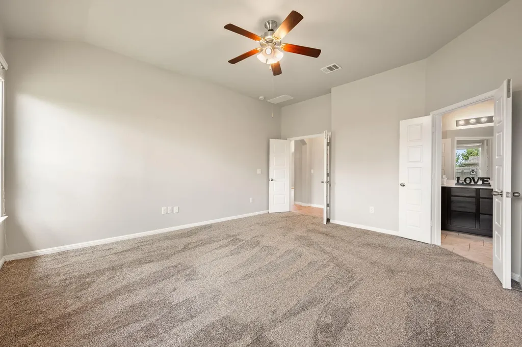 501 Buttermilk Lane Leander TX 78641