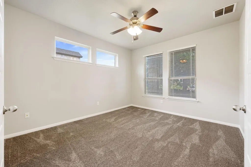 501 Buttermilk Lane Leander TX 78641