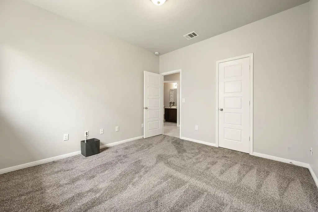 501 Buttermilk Lane Leander TX 78641