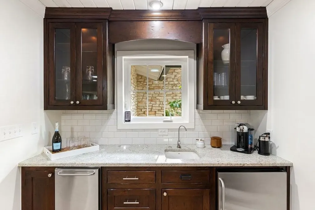 1900 Pursley Road Dripping Springs TX 78620