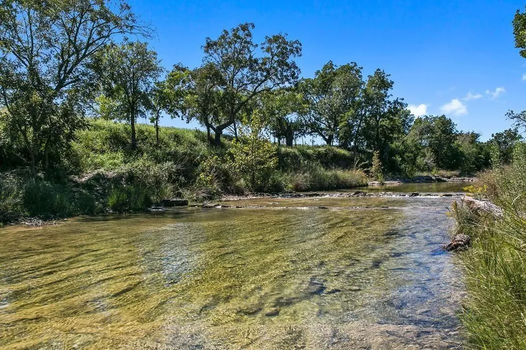 440 Chimney Valley Road Blanco TX 78606