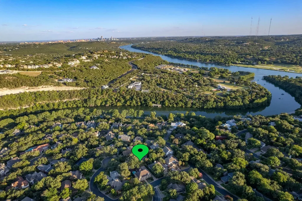 5805 Tom Wooten Drive Austin TX 78731
