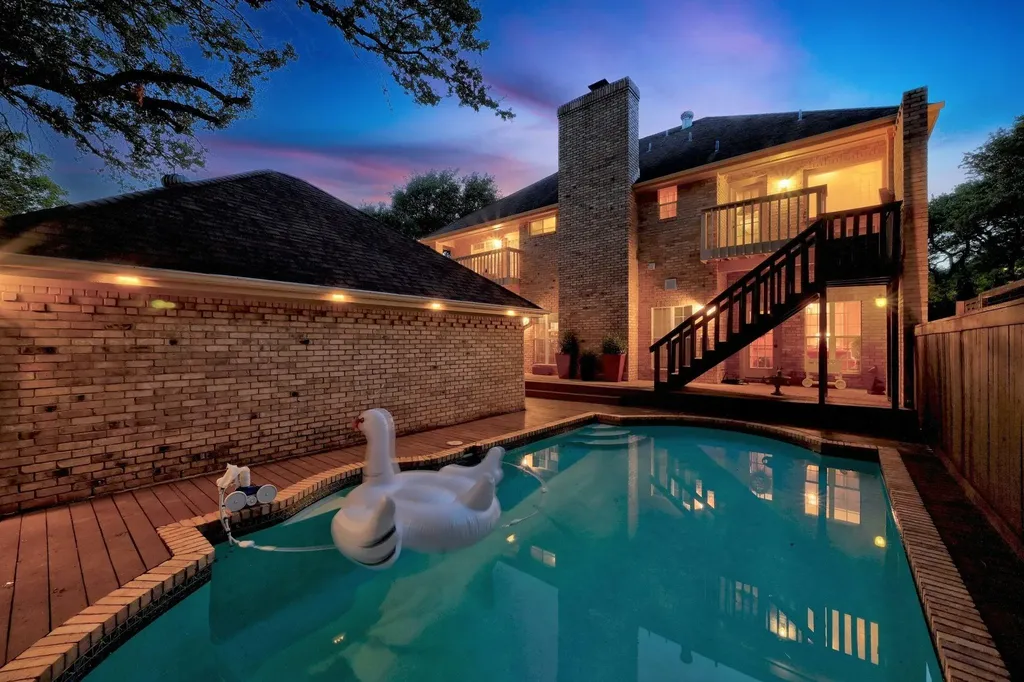 5805 Tom Wooten Drive Austin TX 78731