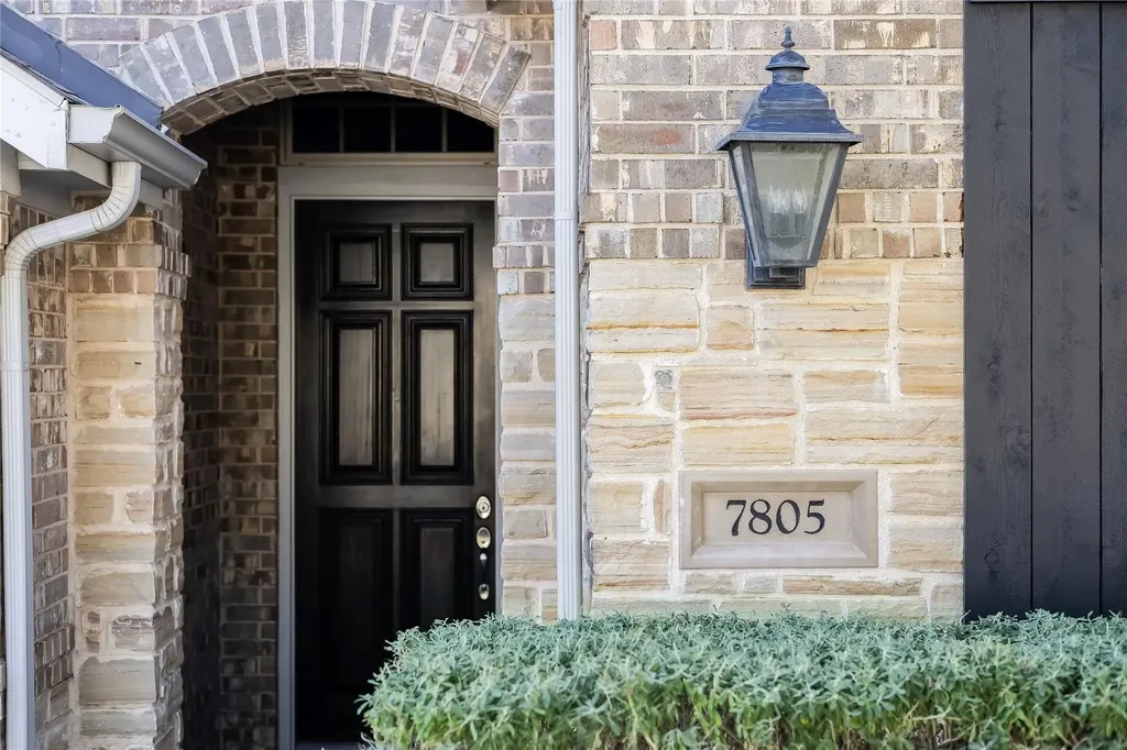7805 Turnback Ledge Trail Lago Vista TX 78645