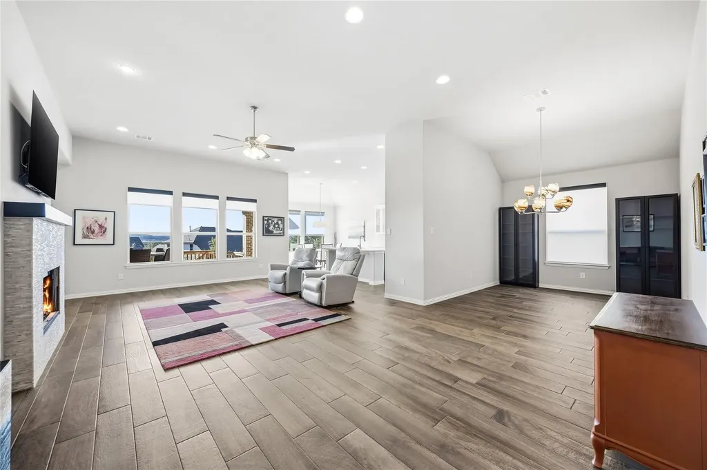 7805 Turnback Ledge Trail Lago Vista TX 78645