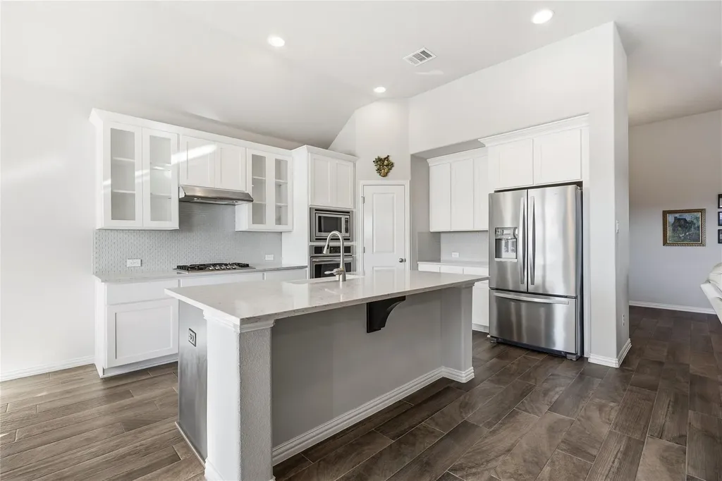 7805 Turnback Ledge Trail Lago Vista TX 78645