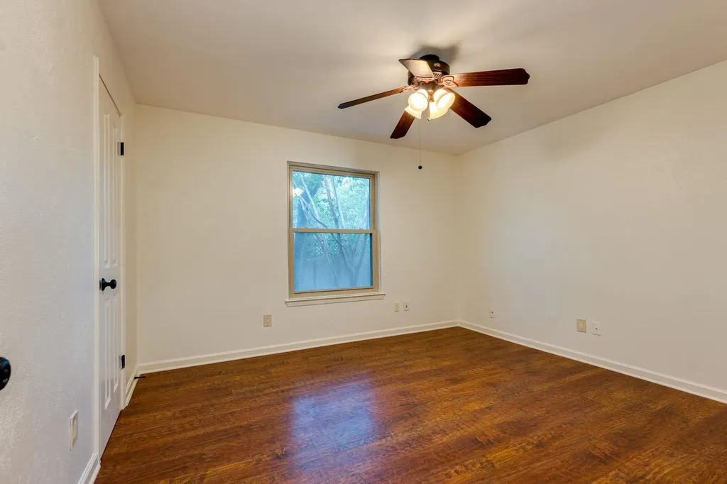 4506 Oak Creek Drive Austin TX 78727