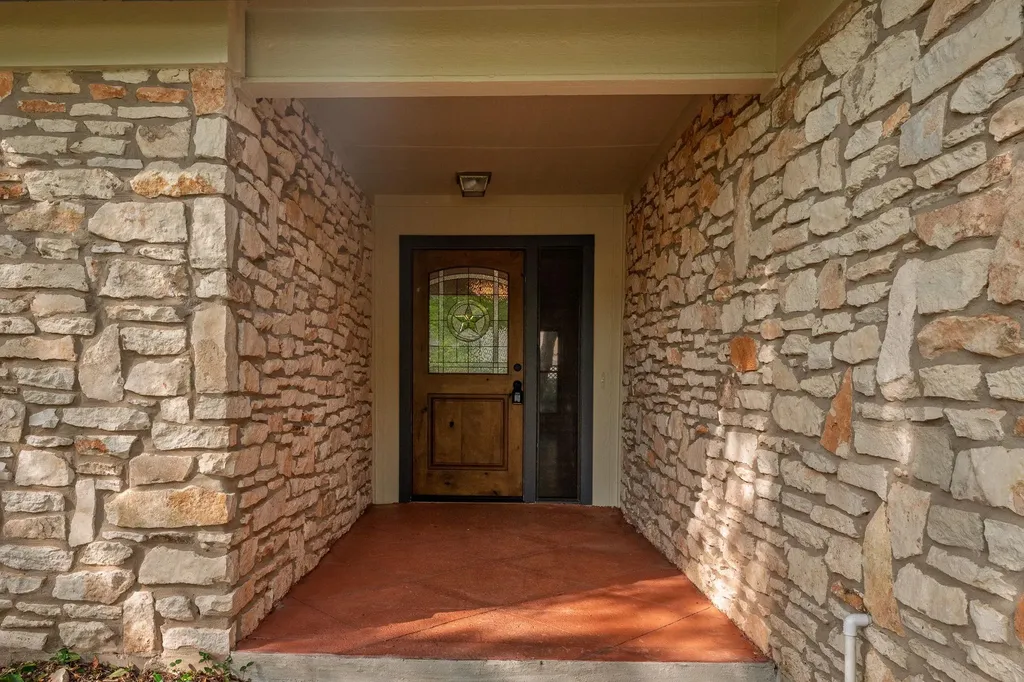4506 Oak Creek Drive Austin TX 78727