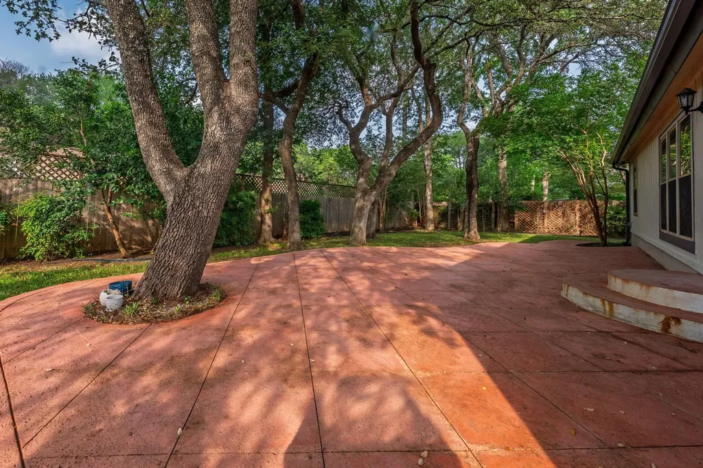 4506 Oak Creek Drive Austin TX 78727