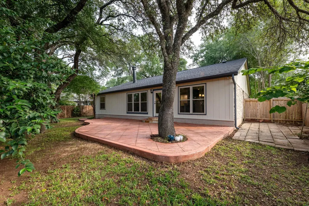 4506 Oak Creek Drive Austin TX 78727