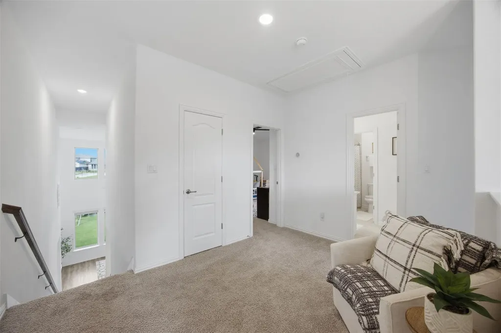 18012 Clairess Lane Manor TX 78653