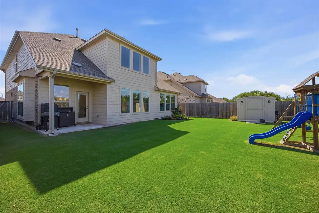 18012 Clairess Lane Manor TX 78653