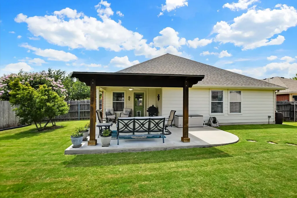 18717 Royal Pointe Drive Pflugerville TX 78660