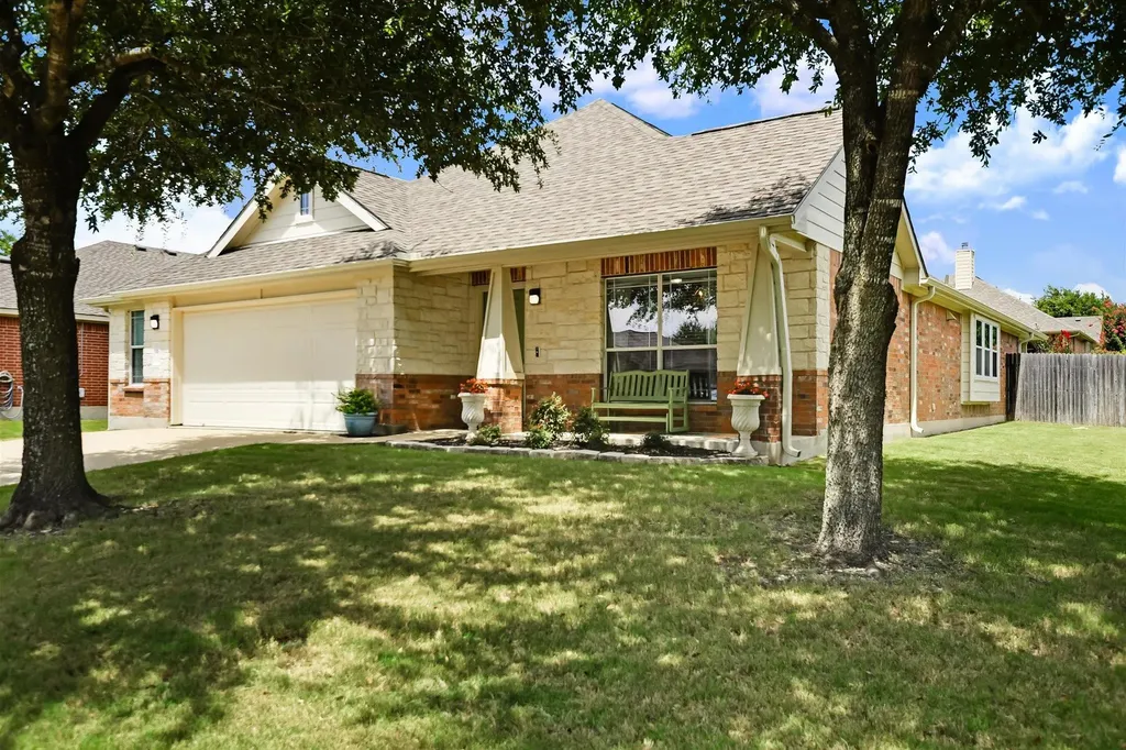 18717 Royal Pointe Drive Pflugerville TX 78660