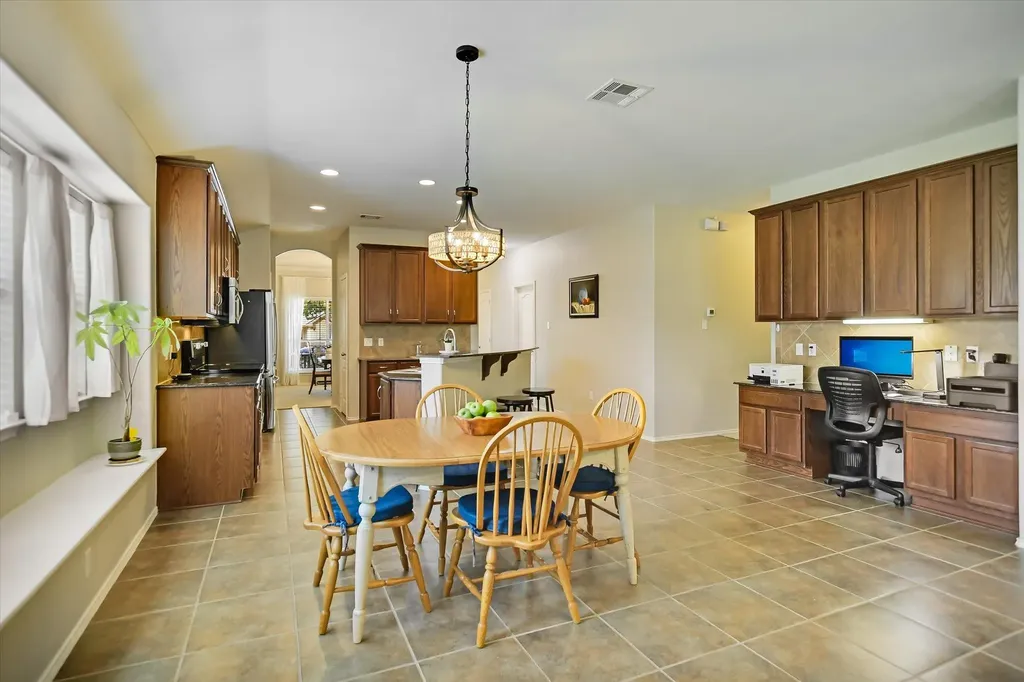 18717 Royal Pointe Drive Pflugerville TX 78660