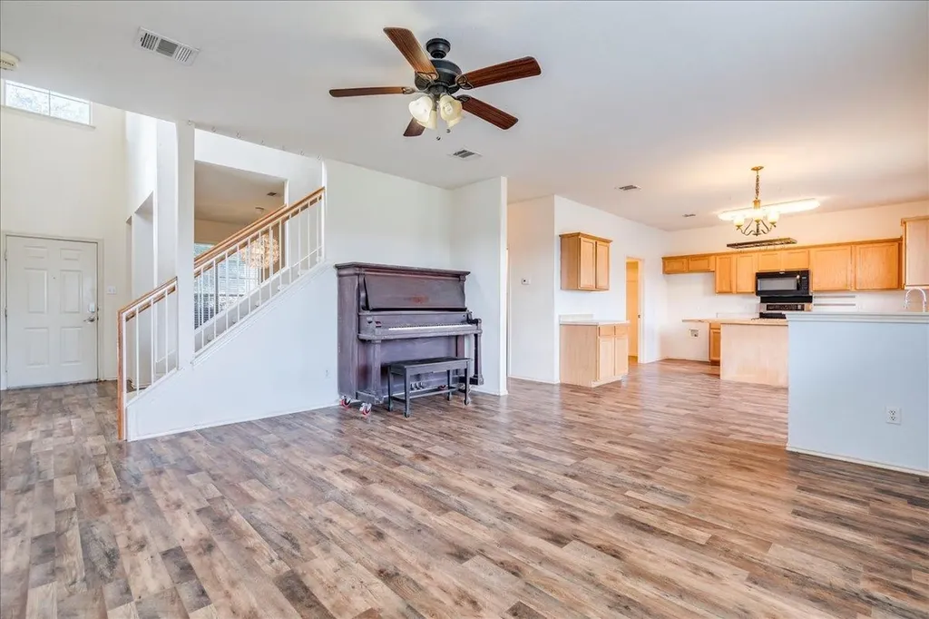 13408 Dwight Eisenhower Court Manor TX 78653