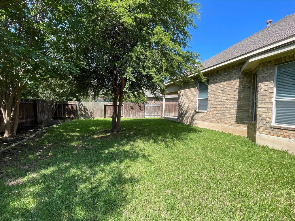 3440 Pine Needle Circle Round Rock TX 78681