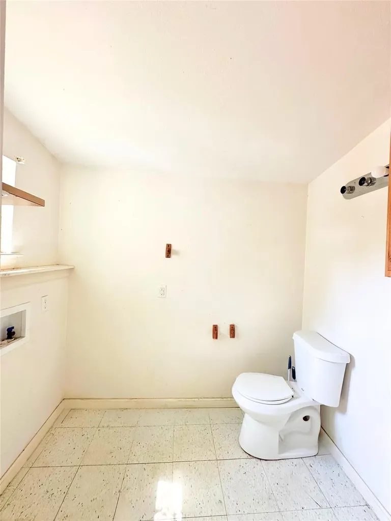 820 Chihuahua Street Lockhart TX 78644