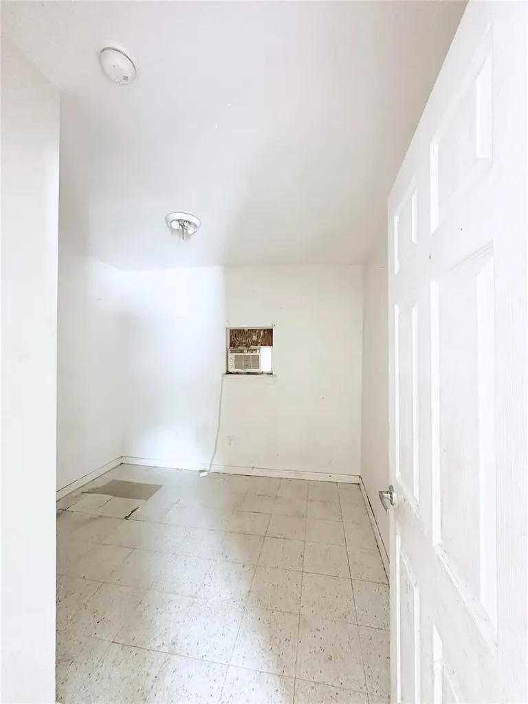 820 Chihuahua Street Lockhart TX 78644