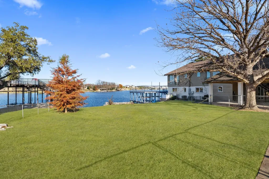 421 Yucca Drive Kingsland TX 78639