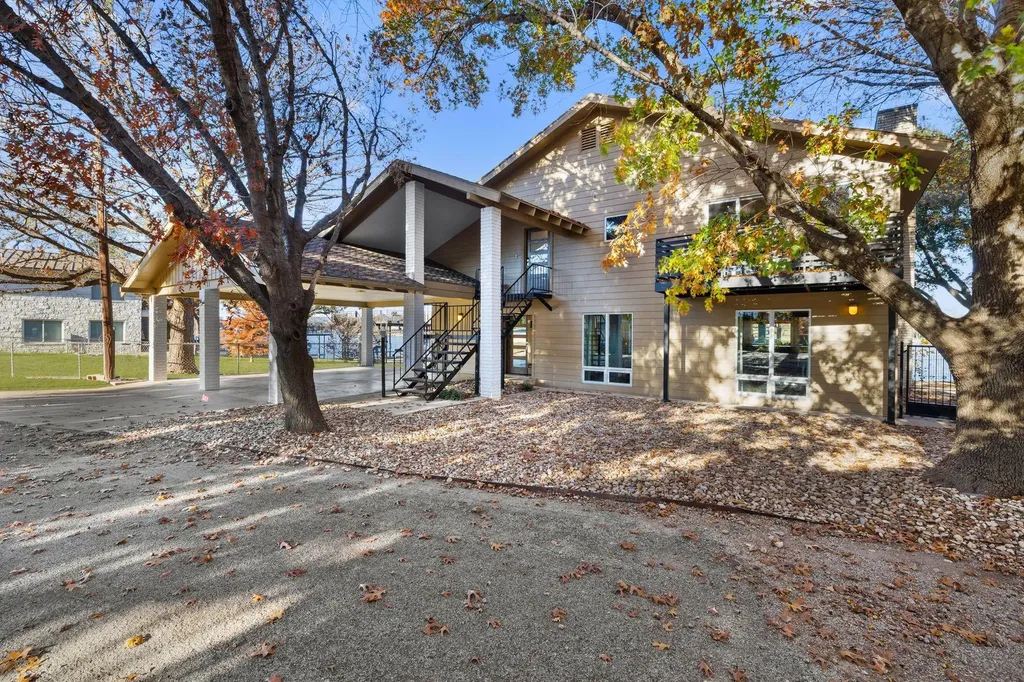 421 Yucca Drive Kingsland TX 78639