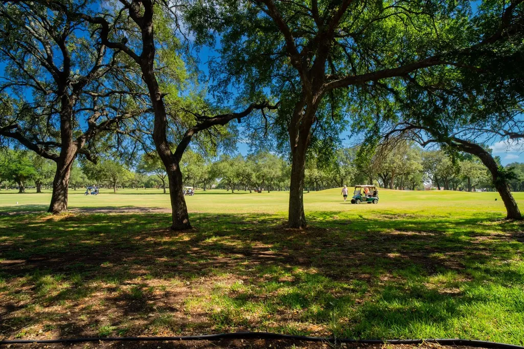 8806 Balcones Club Drive Austin TX 78750