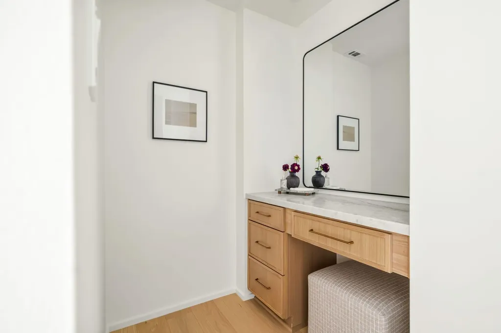 22719 E Range San Antonio TX 78255