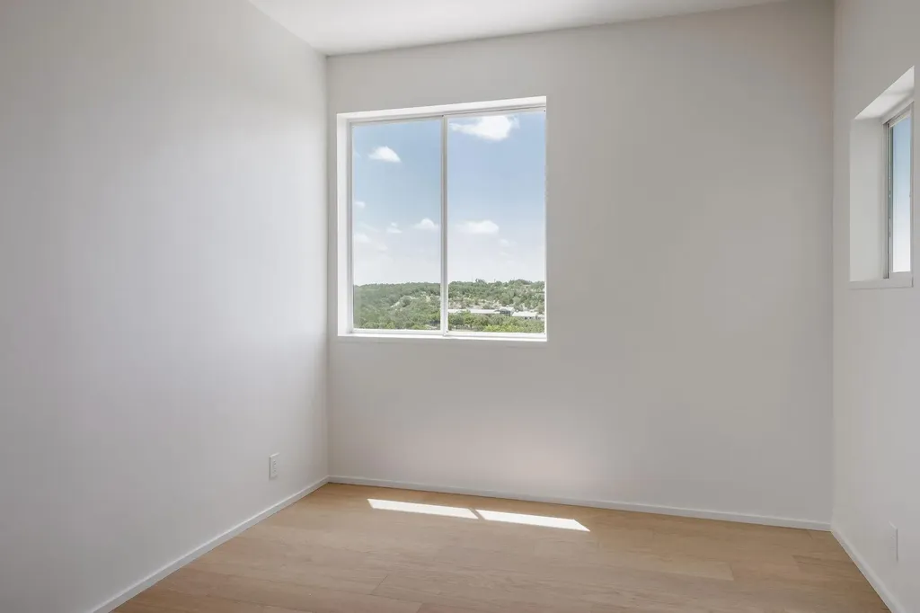 22719 E Range San Antonio TX 78255