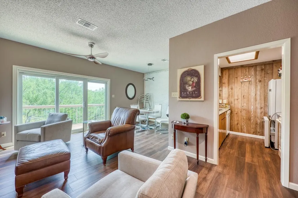 801 Grassy Knoll Horseshoe Bay TX 78657